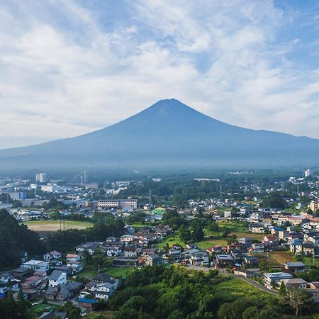 ホテル The Toki 富士河口湖町 エクステリア 写真